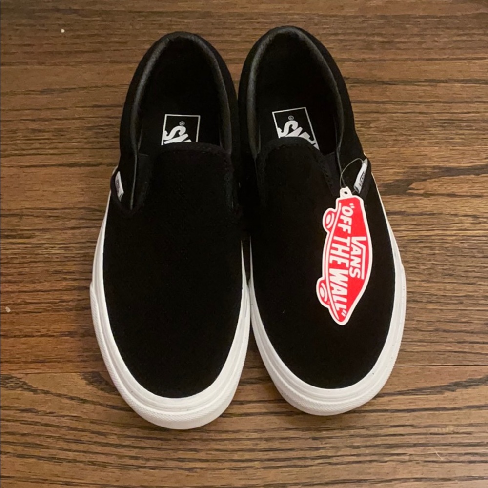 NWT Vans Classic Black Suede Slip On